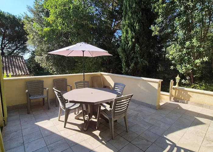 Maison Cote Sud Avec Piscine A * סרלה-לה קנדה